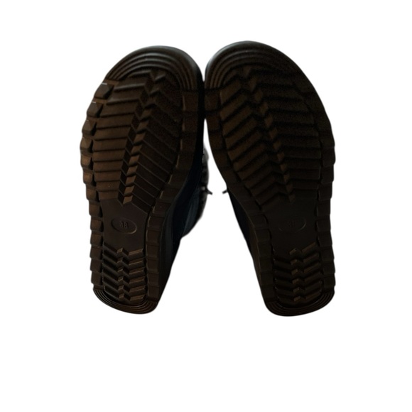 New Women's Blue Winter Boots with Gray Faux Fur Lining Sz 38 - Picture 6 of 8